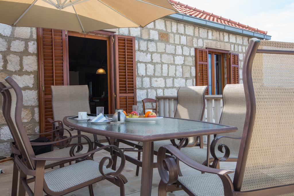 Sunset Villa קאבטאט מראה חיצוני תמונה