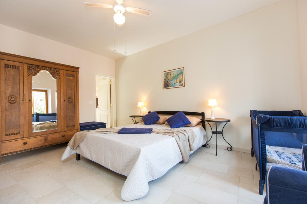 Sunset Villa קאבטאט מראה חיצוני תמונה