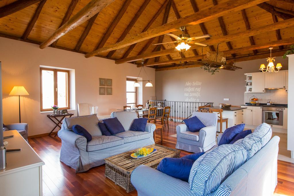 Sunset Villa קאבטאט מראה חיצוני תמונה
