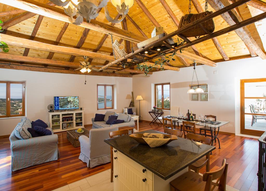 Sunset Villa קאבטאט מראה חיצוני תמונה