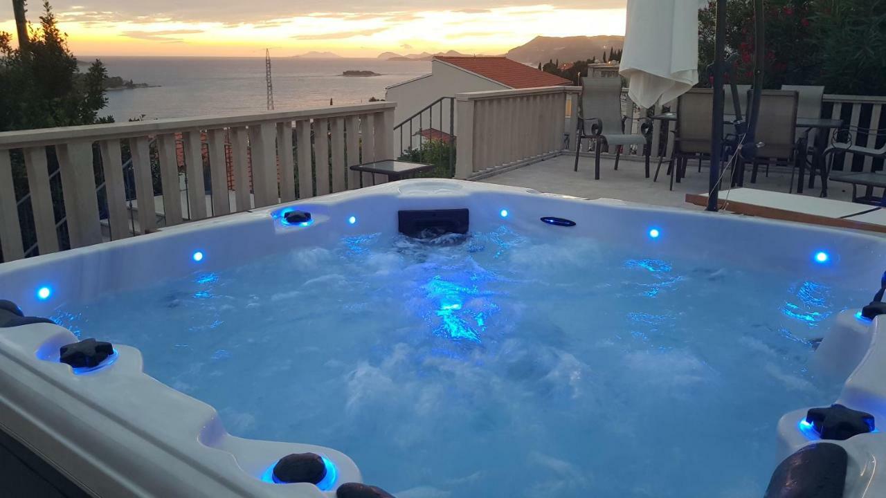 Sunset Villa קאבטאט מראה חיצוני תמונה